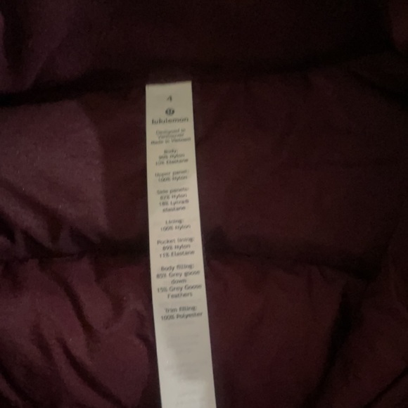 LULULEMON Down for it All Vest Puffer Cassis - Picture 8 of 9